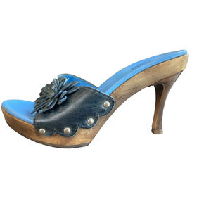 Jennifer SWII Anthropologie Blue Leather Flower Platform Sandals Size 7